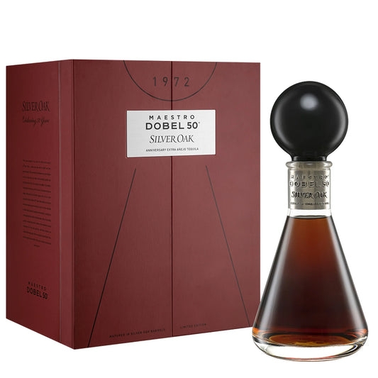 Maestro Dobel 50 x Silver Oak 1972 Extra Anejo, 750 ml