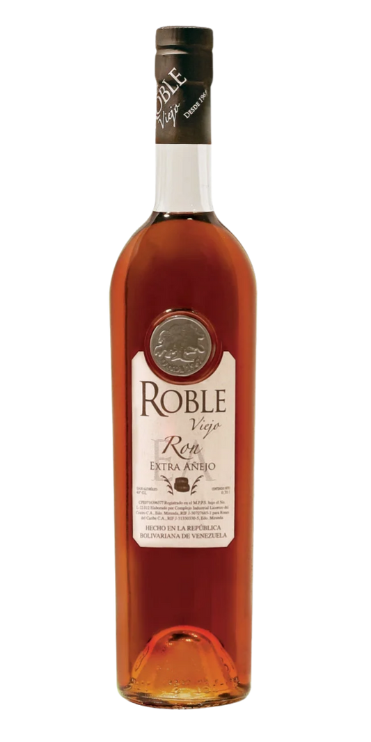 Ron Roble Viejo, Extra Anejo Rum, Venezuela, 700 ml